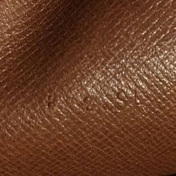 🍒Authentic Compiegne 26 converted to crossbody - Picture 8 of 8